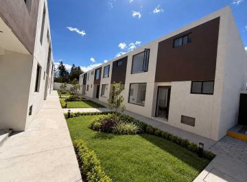 Casa · 93m² · 3 Habitaciones · 1 Estacionamiento · Casas 98 Mil a Estrenar en Puembo, Vía a Pifo, en Conjunto Privado