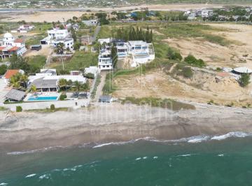 Terreno / Lote , Punta Blanca · Terreno en Venta en Barandúa – a Pocos Pasos del Mar