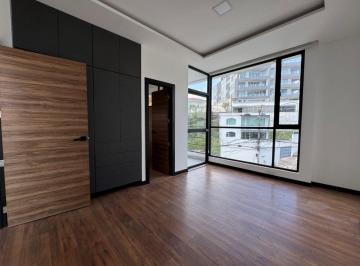 Departamento de 4 habitaciones, Quito · Arriendo Departamento Duplex en Lomas de Monteserrin