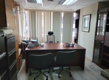 Oficina comercial · 50m² · Venta de Oficina en El Centro de Guayaquil con Seguridad: Vigilancia y Control de Accesos. Gi. P.