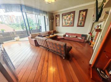 Departamento de 2 habitaciones, Quito · Venta Departamento con Balcón y Vista Panorámica, Sin Ascensor | Sector El Bosque 110 Mtr2