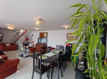 Casa · 262m² · 3 Habitaciones · 3 Estacionamientos · Casa en Venta Ideal Para Negocio o Vivienda Sector Puente 3