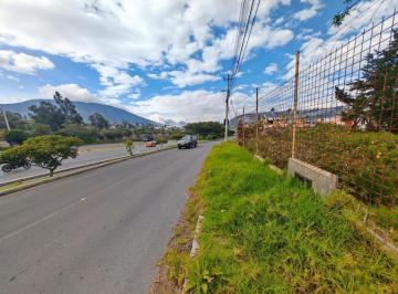 Terreno / Lote · 12200m² · Gran Oportunidad de Inversión en Terreno de 12.220 m² en Av Simón Bolívar