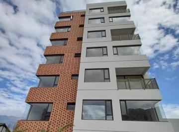 Departamento · 95m² · 3 Habitaciones · 2 Estacionamientos · Vendo Hermoso Departamento por Estrenar Sector Monteserrin
