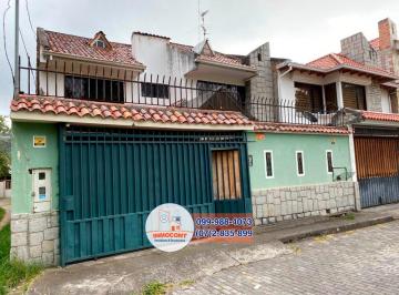 Casa de 4 habitaciones, Cuenca · Casa en Venta, Excelente Ubicaciónsector Gran Akiav González Suárez