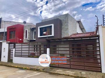 Casa de 4 habitaciones, Cuenca · Casa en Venta de 4 Dorm.con Área Verde y Bbqsector El Cebollar