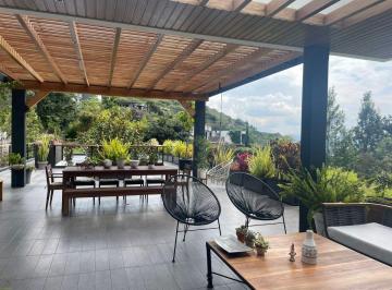 Casa de 3 habitaciones, Quito · Se Arrienda Casa Espectacular en Casa de Campo