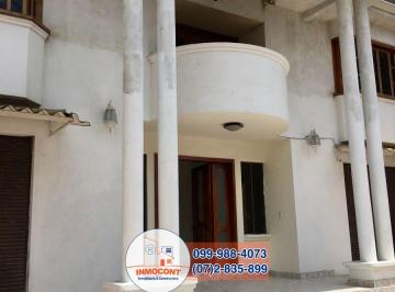 Casa de 6 habitaciones, Cuenca · Se Vende Amplia Casa con Área Verde Ideal Para Instituciónsector Misicata a Una Cuadra de La Vía