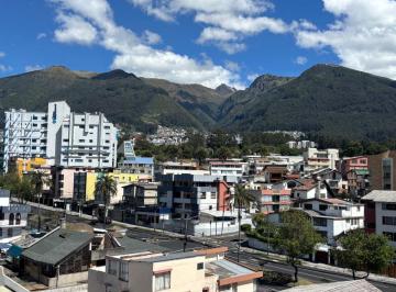 Departamento de 2 habitaciones, Quito · Vendo Dpto 2Dorm. $89.900 Cerca de La Clinica Internacional – Colegio San Gabriel