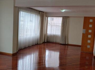 Departamento de 4 habitaciones, Quito · Monteserrin Departamento 4 Dorm. 260 m 2 Parqueos Parque Canchas Guardia Permanente