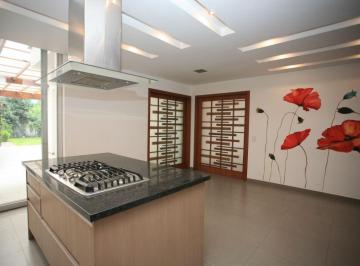 Casa de 5 habitaciones, Quito · Exclusiva Casa en Renta – Urbanización La Viña