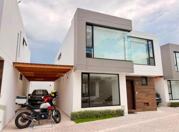 Casa · 163m² · 3 Habitaciones · 2 Estacionamientos · Venta Casa Nueva 163 m² Oportunidad No Adosada Tumbaco