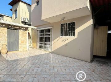 Casa de 4 habitaciones, Guayaquil · Vendo Casa Km 14 Vía Salitre Dormitorio Planta Baja, 4 Dorm. Total Bodega Bien Mantenida.