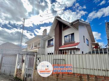 Casa de 5 habitaciones, Cuenca · Casa de Venta Frente a Vía Sector Av del Tejar