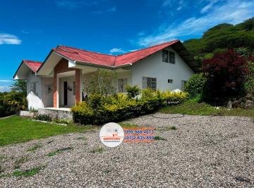 Casa de 4 habitaciones, Santa Isabel · Amplia Quinta Vacacional de Ventasector Puente Río Rircaya 5 Minutos de La Vía Principal
