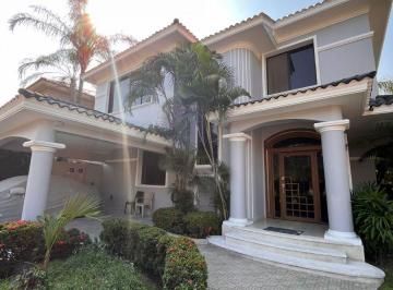 Departamento de 3 habitaciones, Guayaquil · Alquilo Departamento Esquinero en Vía Samborondón Planta Alta