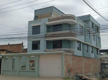 Casa de 5 habitaciones, Manta · Casa Rentera de Venta en Manta Zona Sur