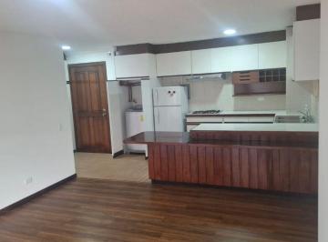 Departamento · 75m² · 1 Habitación · 1 Estacionamiento · Rento Suite con Linea Blanca $560. Cel. 09