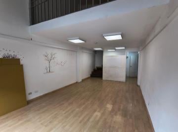 Local comercial · 65m² · 1 Estacionamiento · Vendo Local en El Centro Comercial Galerías El Bosque