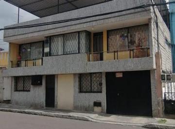 Casa de 6 habitaciones, Quito · Casa 2 Departamentos