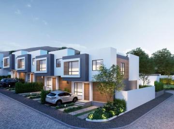 Casa · 140m² · 3 Habitaciones · 2 Estacionamientos · Casa Urbanización 186 m² Tumbaco Churoloma.