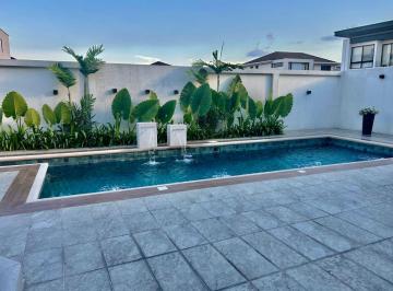 Casa de 3 habitaciones, Guayaquil · Vendo Moderna Casa en Samborondon, Isla Mocoli, 1 Planta, Piscina