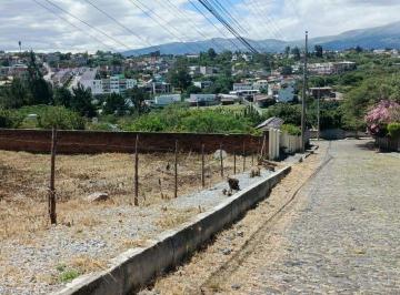 Terreno / Lote , Quito · Vendo Lote Esquinero de 1080 m² Dentro de Urb San José de La Viña - Tumbaco