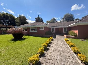 Casa de 4 habitaciones, Quito · Venta Casa de un Solo Piso en Urbanización Cerca de La Ruta Viva en Cumbaya /sharon Reed