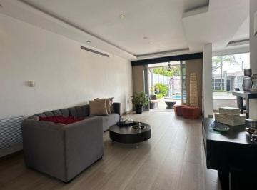 Casa de 3 habitaciones, Guayaquil · Urb. Vista Al Parque Casa en Venta