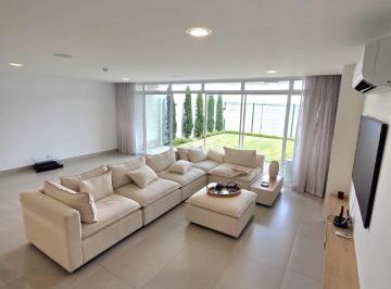Casa de 3 habitaciones, Guayaquil · Mocoli Urbanización Dubái Casa en Venta