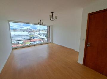 Departamento de 3 habitaciones, Quito · Departamento en Venta en Ponceano Alto – Excelente Ubicación y Vista