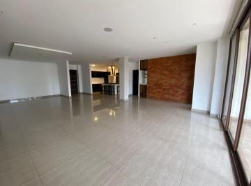 Departamento de 2 habitaciones, Quito · Hermoso y Amplio Departamento