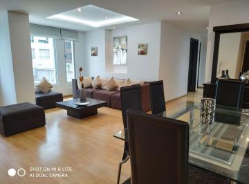 Departamento de 3 habitaciones, Quito · Departamento Amoblado en Venta / Renta Sector República del Salvador - La Carolina