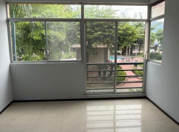 Casa de 4 habitaciones, Guayaquil · Alquilo Casa Belohorizonte