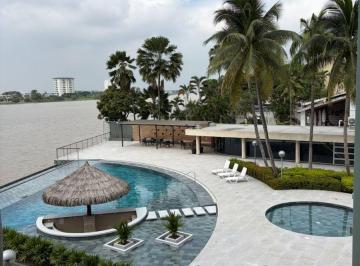 Departamento de 2 habitaciones, Guayaquil · Samborondón Km 4.5 Departamento Vista Al Río en Venta