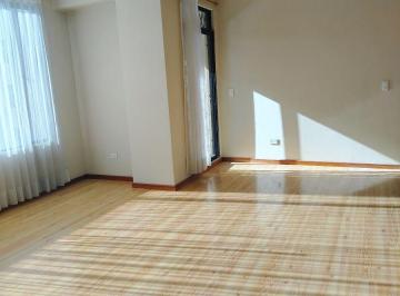 Departamento de 3 habitaciones, Quito · Venta Departamento 3 Dorm. Sector Mariana de Jesús