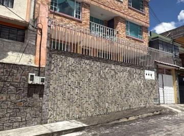 Casa de 7 habitaciones, Quito · Casa Rentera en Venta La Ferroviaria Baja