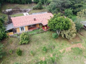 Quinta vacacional de 4 habitaciones, Quito · Quinta Venta Sector Tumbaco