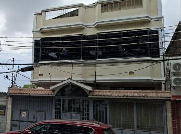 Departamento de 2 habitaciones, Guayaquil · Departamento en Urdenor 1