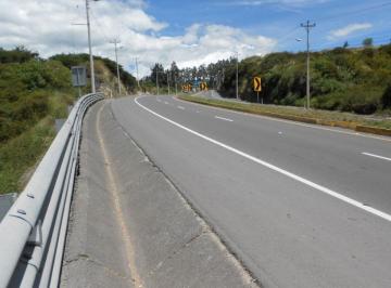 Terreno / Lote , Quito · Vendo 67.583 m² Industrial Alto Riesgo, en La E - 35, El Inga (Cm)