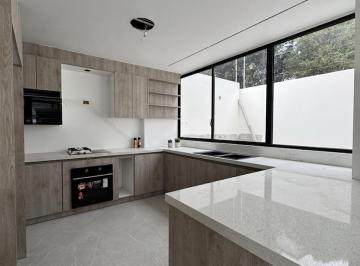 Casa de 4 habitaciones, Quito · Venta Casa Estrenar 150 m² en La Viña Alta