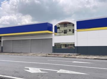 Local comercial · 485m² · 12 Estacionamientos · Local Comercial en Alquiler 6 de Marzo y Cañar Esq Sans