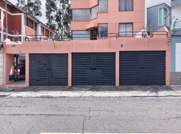 Departamento de 3 habitaciones, Quito · Se Vende Departamento