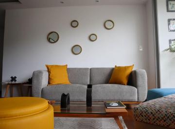 Departamento de 3 habitaciones, Quito · Arriendo Departamento Amoblado Monteserrin