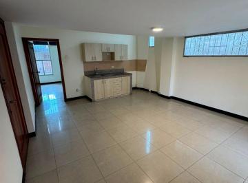 Suite de 1 habitación, Guayaquil · Espaciosas Suites Planta Baja y 2 Ambientes - Urdesa Central