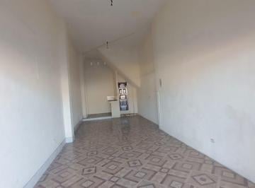 Local comercial · 39m² · Alquiler Local Comercial Av 25 de Julio Cerca de Iess Valdivia Gins