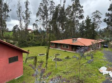 Casa de 3 habitaciones, Deleg · Quinta de Lujo, 15 Min de Ricaurte