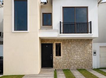 Casa de 3 habitaciones, Daule · Casa en Alquiler en La Aurora Vía a Daule, Mallorca Village
