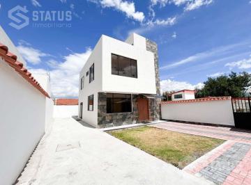 Casa · 209m² · 3 Habitaciones · 4 Estacionamientos · Venta de Casa Sector Playa Chica - Cerca de Av San Juan de Dios