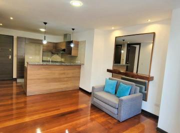 Departamento · 60m² · 1 Habitación · 1 Estacionamiento · Rento Suite con Balcón, 60 m² Av La Coruña y González Suarez